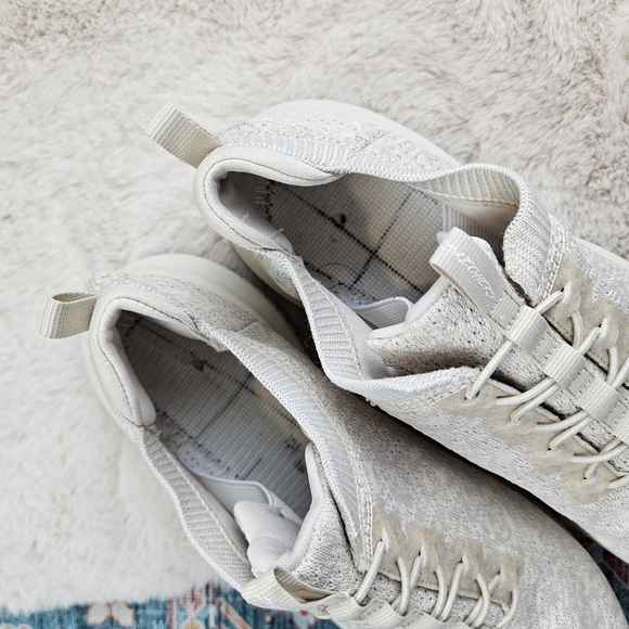 Skechers Women's Slip On 12919 Natural US 8.5 - Picture 9 of 10